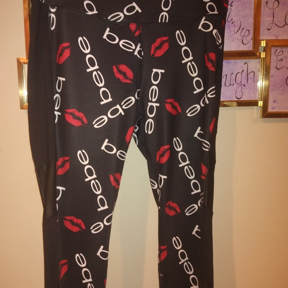 Bebe capei leggings
